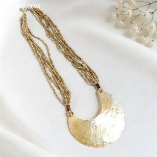 New Design Beads Necklace Shell Pendant